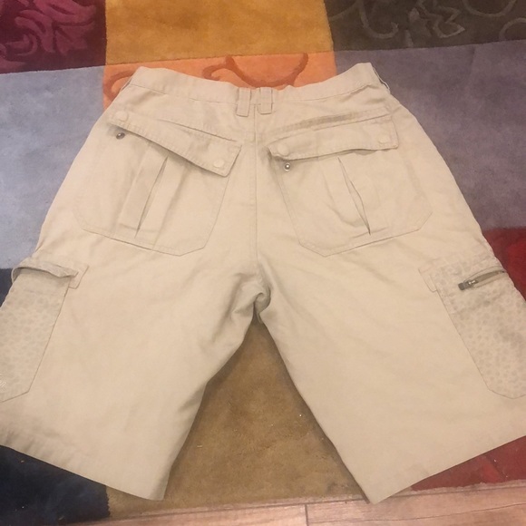 Nike safari cargo shorts - Picture 4 of 4